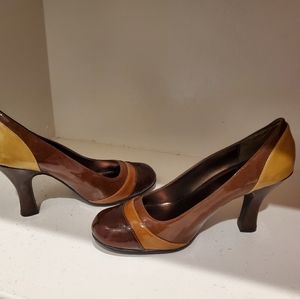 Unlisted high heels